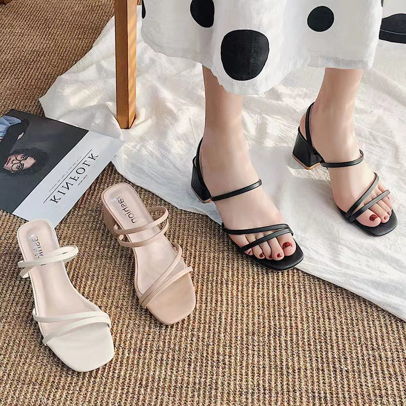 New mid-heeled sandals for women to wear as outerwear, thick heels and one-strap shoes for women