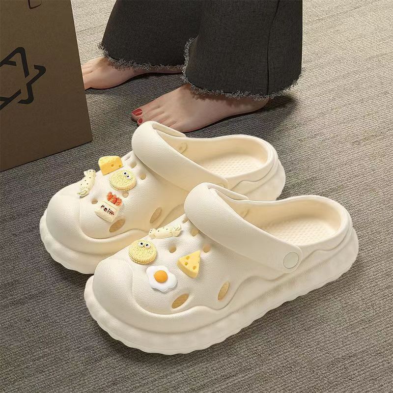 New hole shoes for women to wear outside in summer with thick soles