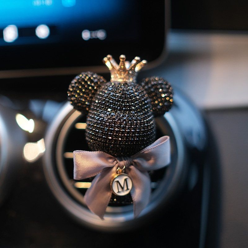 Car perfume aromatherapy high-end car air outlet long-lasting light fragrance (letters can be customized)