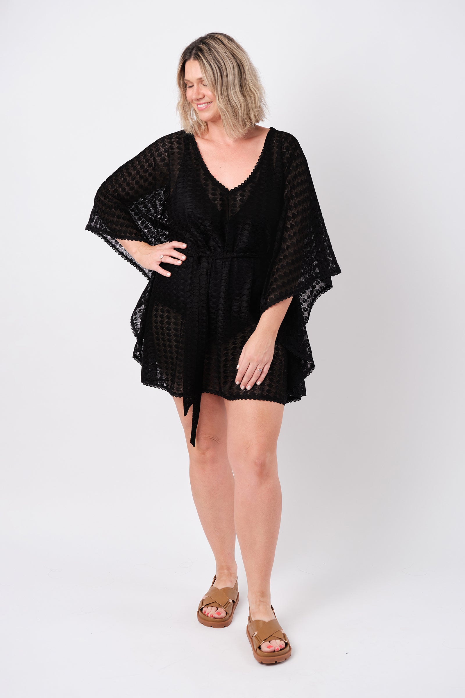 Scalloped Lace Kaftan BLACK